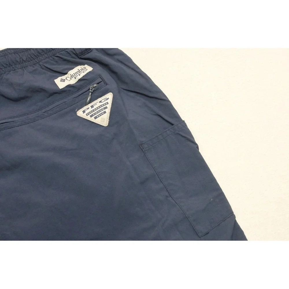 Columbia color blue